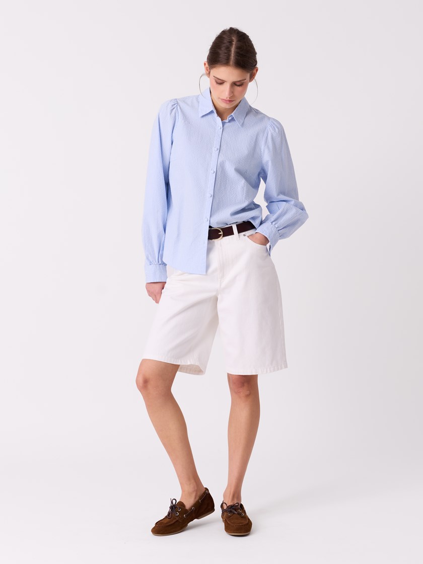 7515354 EN3 7515354_EN3-JEANPAUL-S26-Modell-Front (4)_Pippa bluse EN3_Pippa bluse EN3 7515354.jpg_