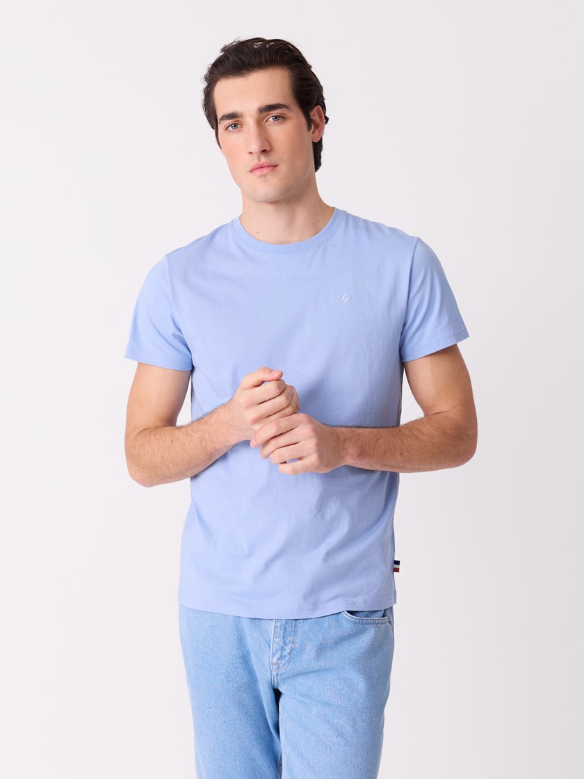 7515379 S49 7515379_S49-JEANPAUL-S26-Modell-Front_6295_Eliot t-skjorte S49.jpg_Front