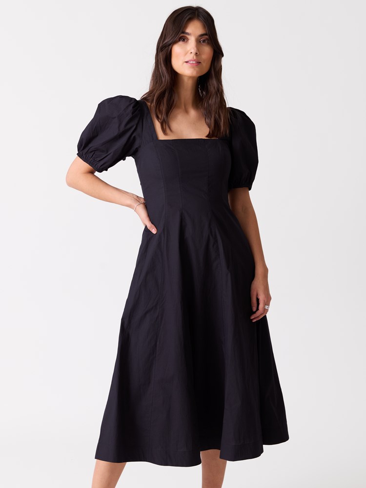 Becca kjole 7515508_ID2-BLU-H26-Modell-Front_chn=vic_7738_Becca kjole ID2_Becca kjole ID2 7515508.jpg_Front||Front