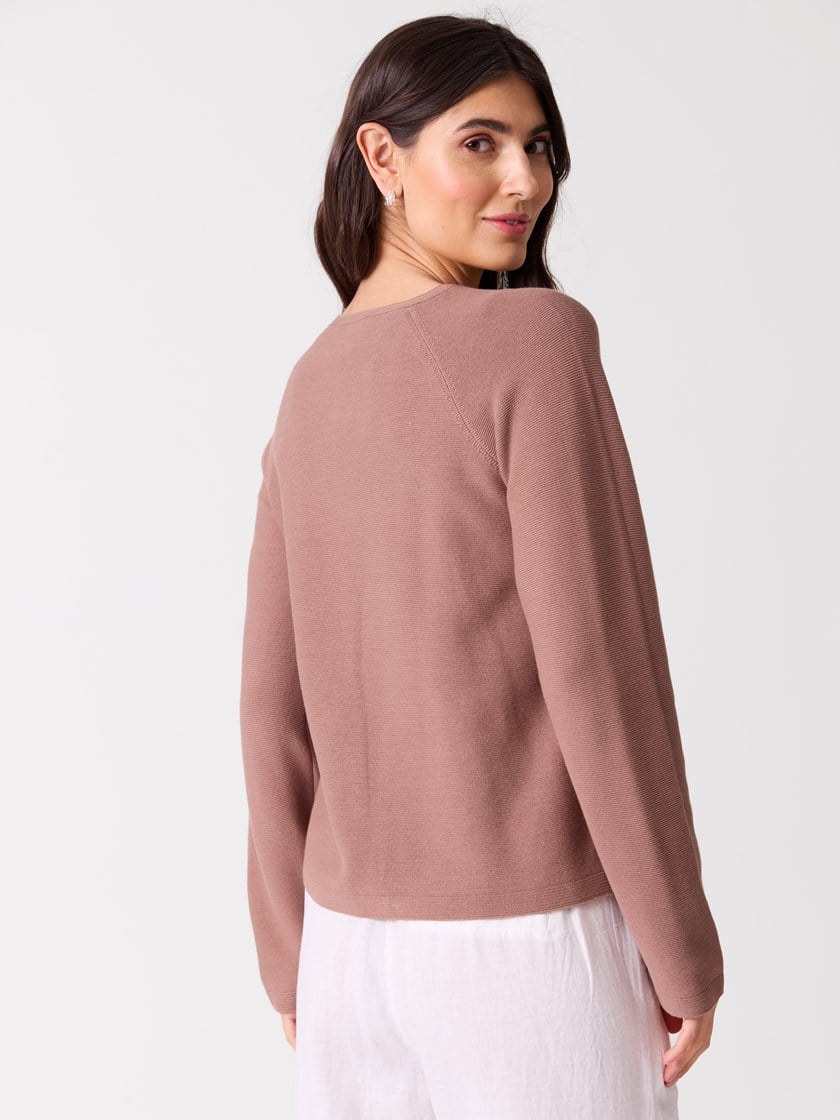 7515553 S74 7515553_S74-BLU-H26-Modell-Front_chn=vic_9785_Pearl genser S74.jpg_Front||Front