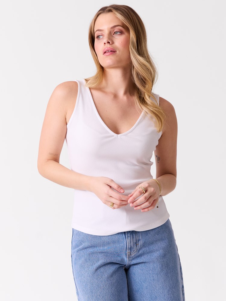 Marthe singlet 7515596_O68-DONNA-H26-Modell-Front_chn=vic_564_Marthe singlet O68_Marthe singlet O68 7515596.jpg_Front||Front