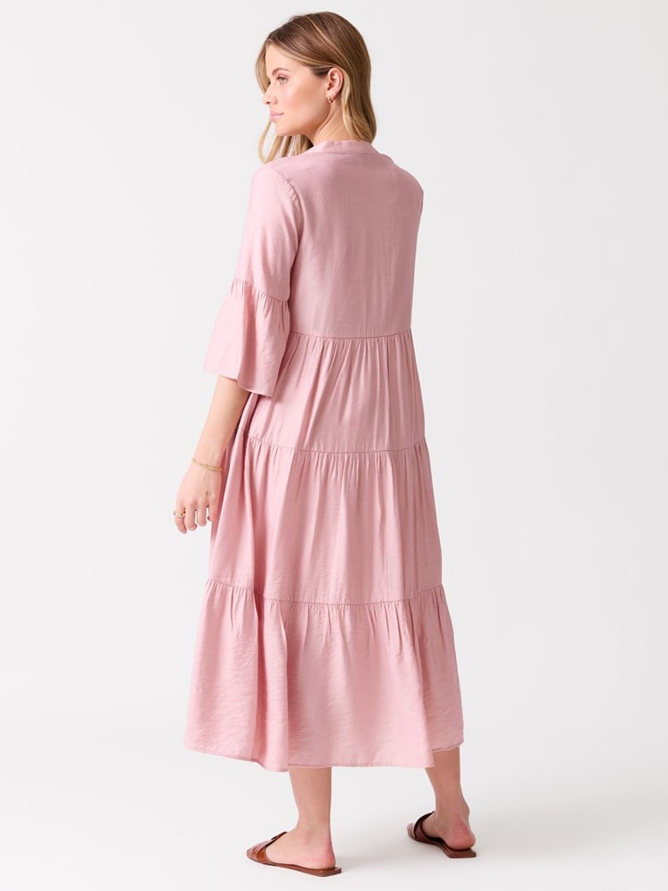 Bianca kjole 7515645_MJS-MELL-H26-Modell-Front_chn=vic_4021_Bianca kjole MJS.jpg_Front