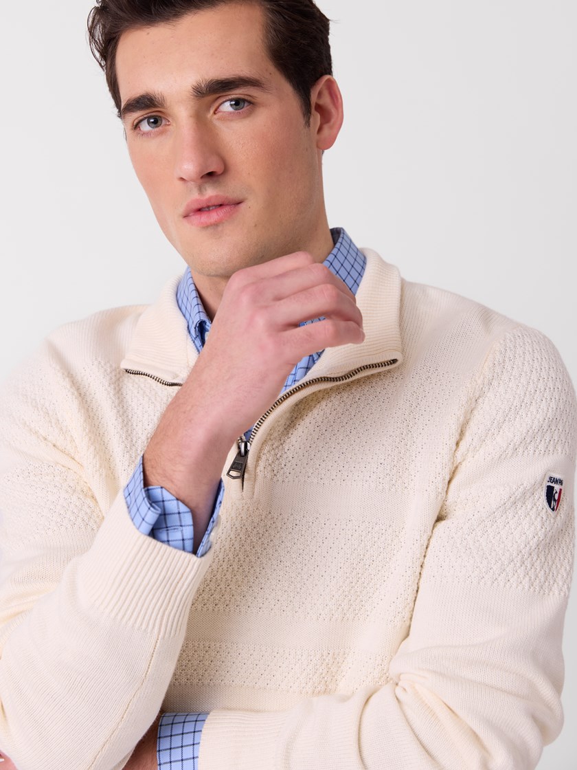 7515702 O63 7515702_O63-JEANPAUL-A26-Modell-Front_577_Maceau zipneck O63.jpg_Front||Front