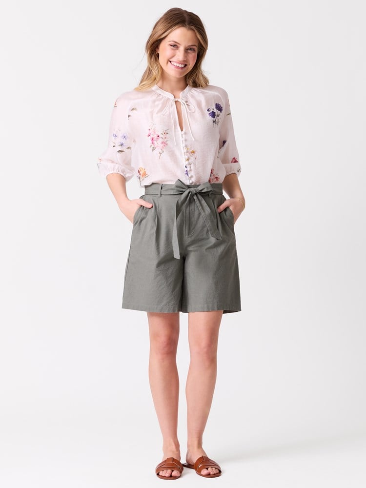 Bella shorts 7515753_GTE-MELL-H26-Modell-Front_chn=vic_9415_Bella shorts GTE.jpg_Front