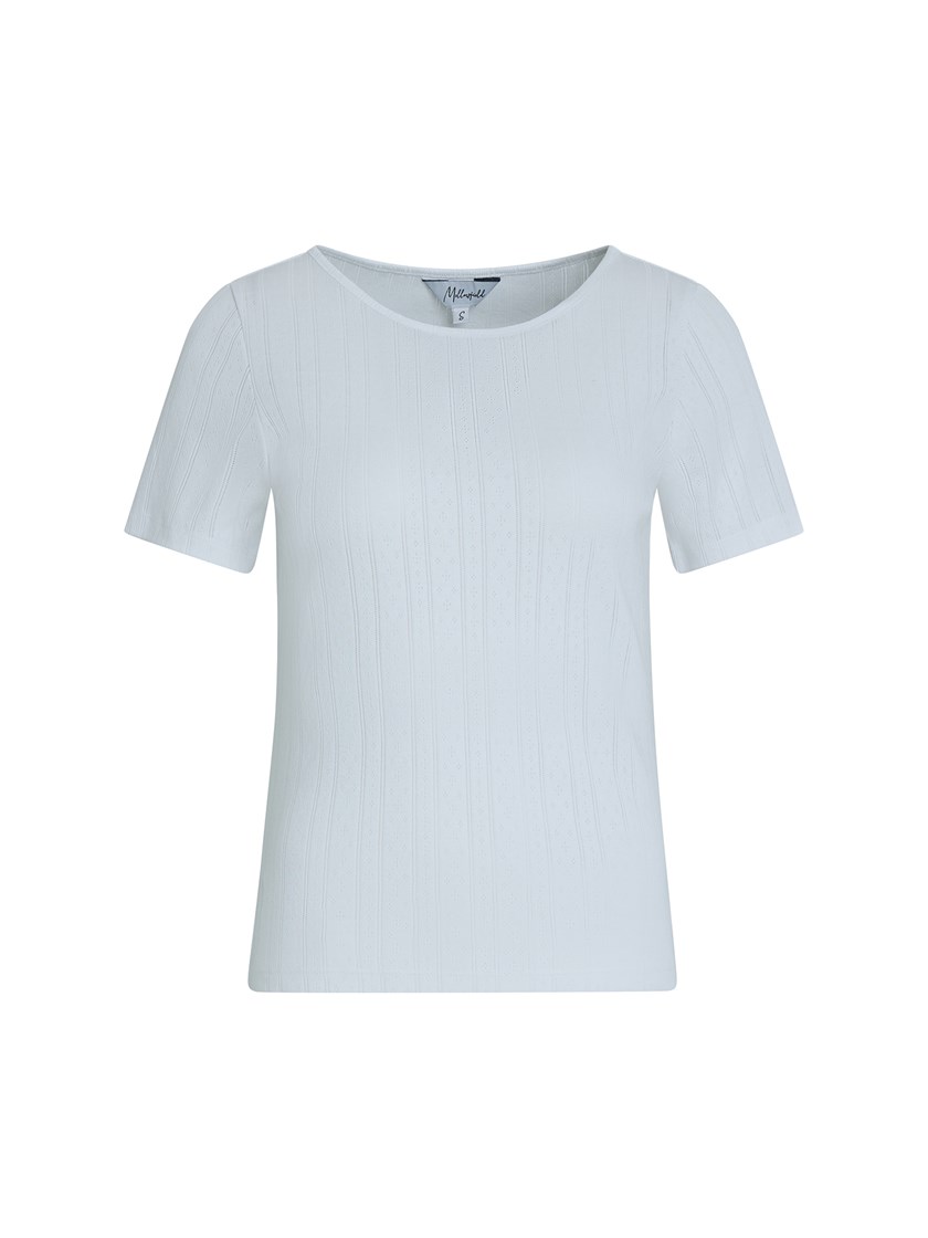 7515758 O68 7515758_O68-MELL-H26-Modell-Front_chn=vic_5512_Luna t-skjorte O68 7515758.jpg_Front||Front