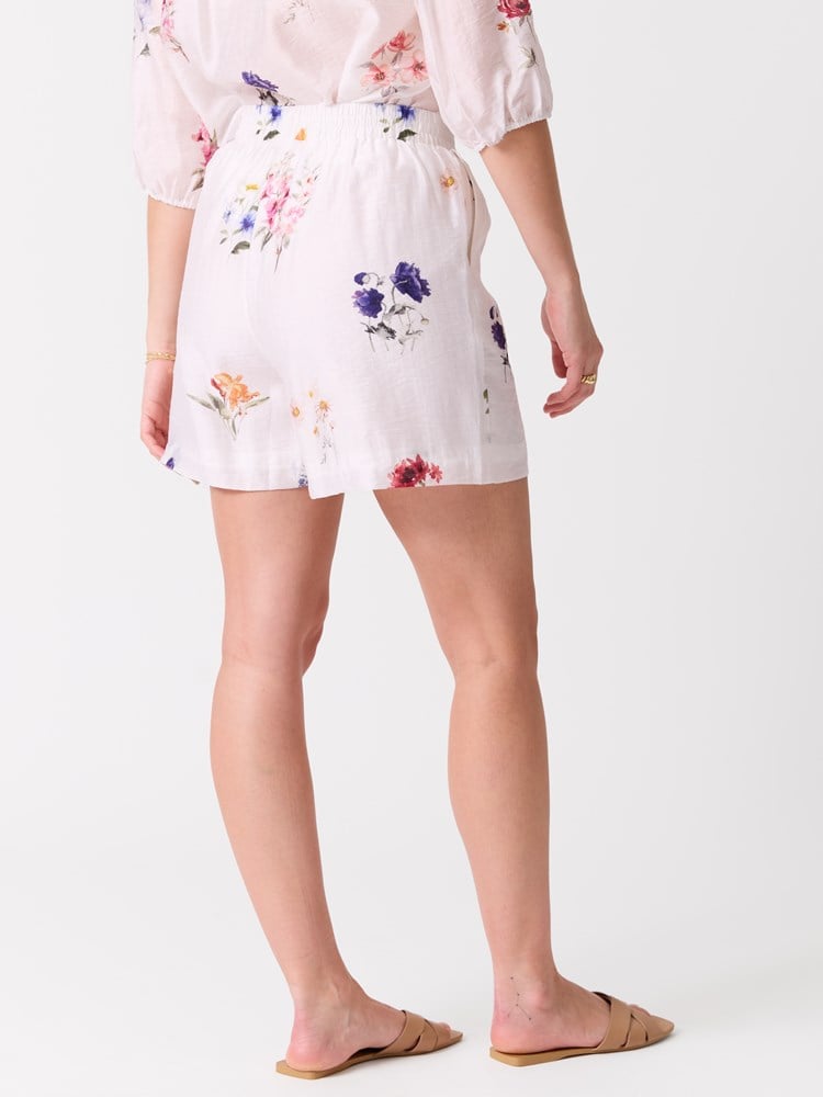 Kelly shorts 7515767_O79-MELL-H26-Modell-Front_chn=vic_9628_Kelly shorts O79.jpg_Front