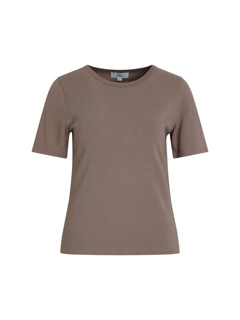 7515801 S74 7515801_S74-BLU-H26-Modell-Front_chn=vic_4431_Catalina t-skjorte S74.jpg_Front||Front