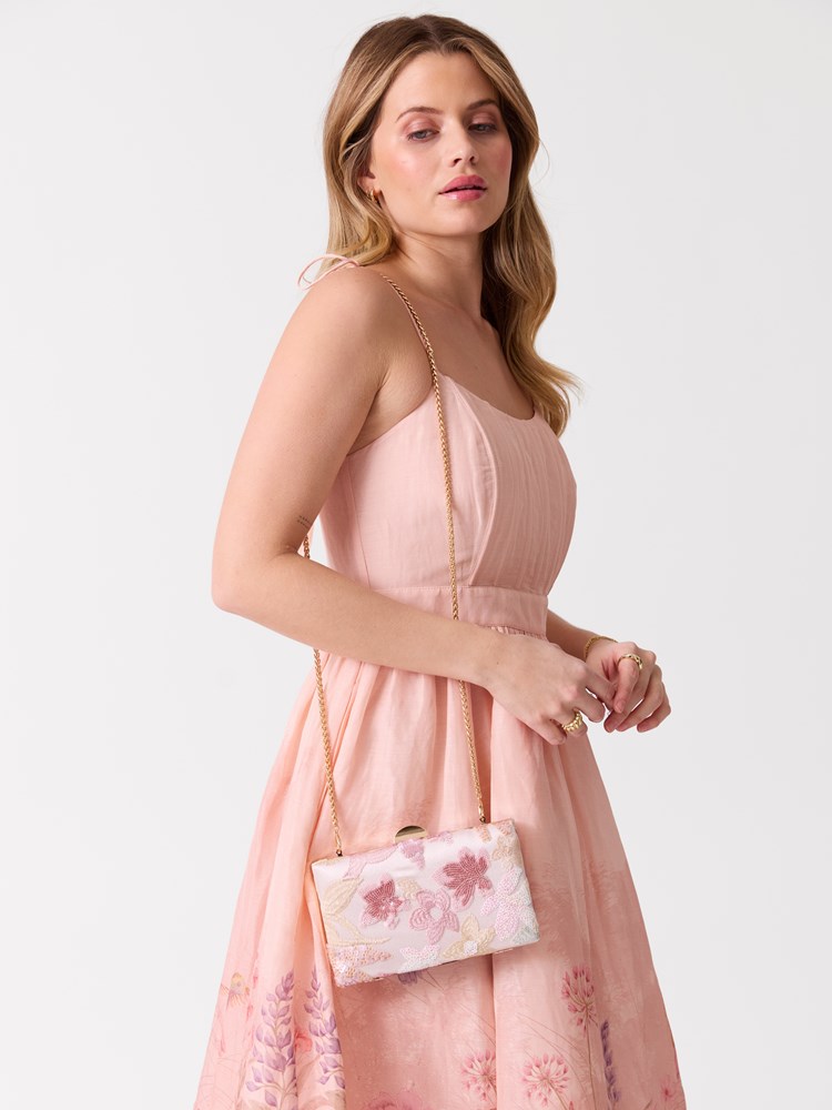 Bouquet veske 7515873_MFV-MELL-H26-Modell-Front_chn=vic_4059_Bouquet veske MFV.jpg_Front||Front