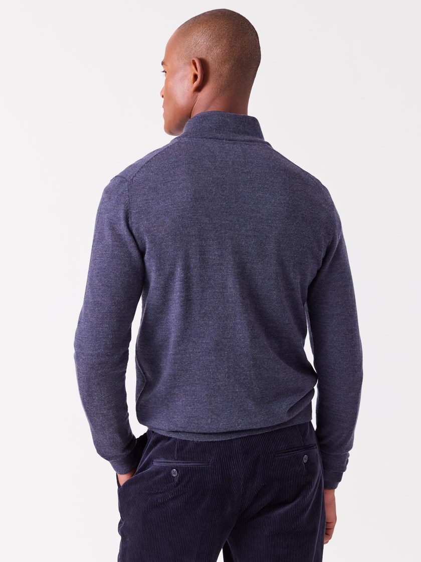 7515972 T70 7515972_T70-VESB-A26-Modell-Front_chn=vic_2672_Ledger merino zip neck T70.jpg_Front||Front