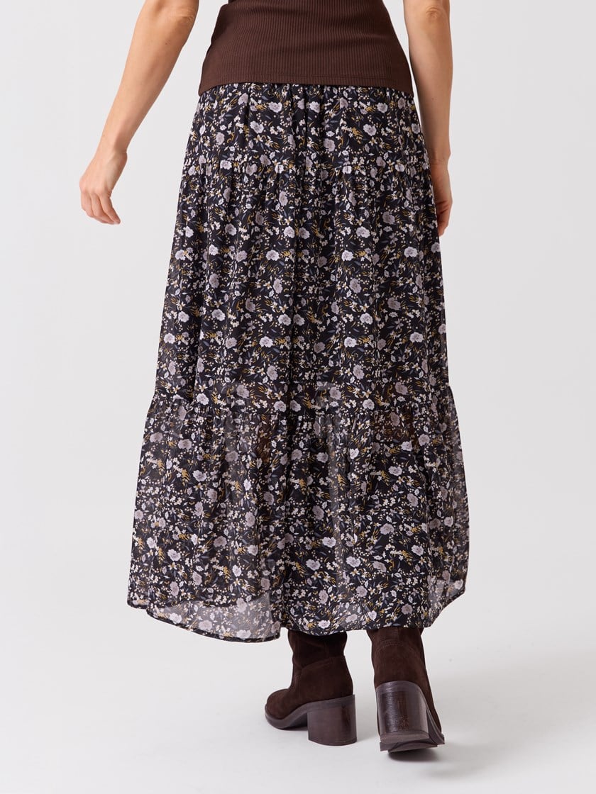7516107 ID2 7516107_ID2-MELL-A26-Modell-Front_chn=vic_501_Celine maxi skjørt ID2.jpg_Front||Front