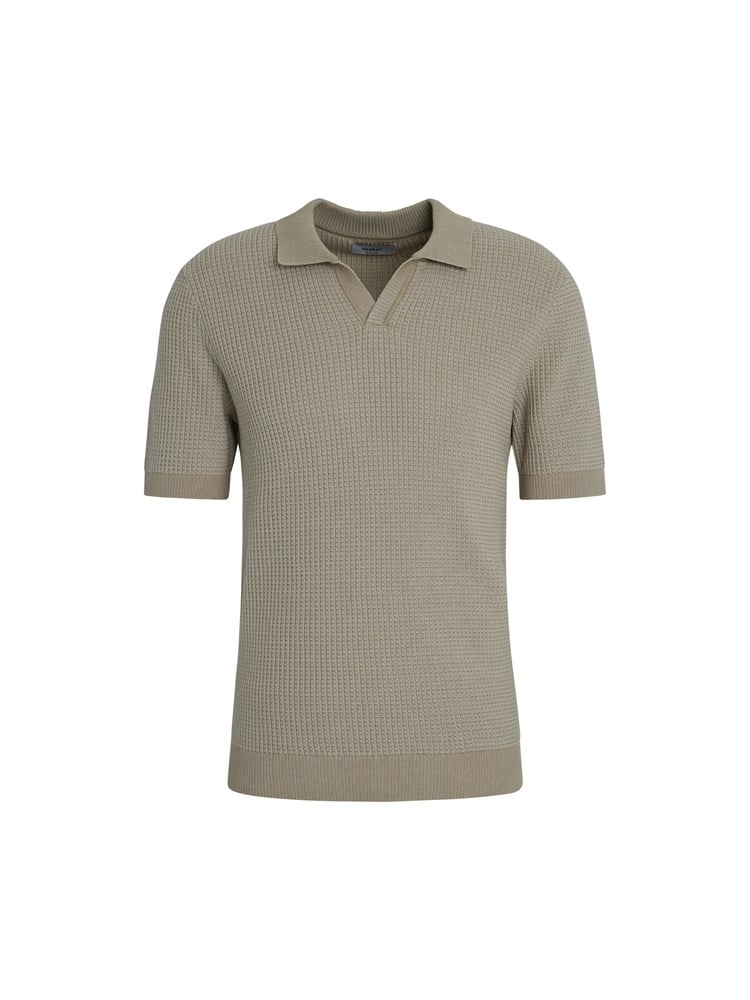 Pearl kortermet polo 7516122_I2Q-VESB-A26-Modell-Front_chn=vic_2320_Pearl kortermet polo I2Q.jpg_Front||Front
