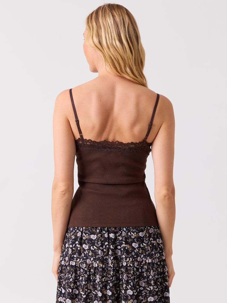 Poppy singlet 7516251_GU3-MELL-A26-Modell-Front_chn=vic_6170_Poppy singlet GU3.jpg_Front