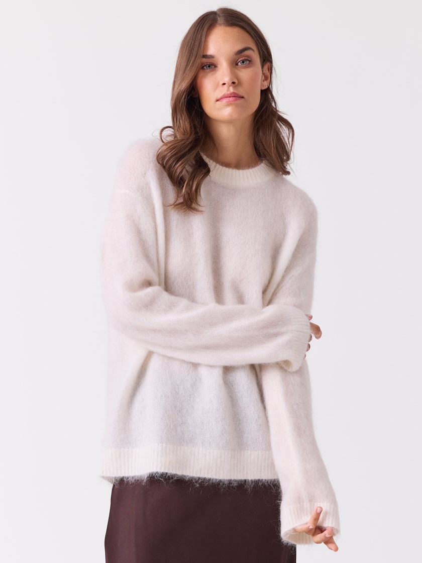 7516338 O79 7516338_O79-BLU-A26-Modell-Front_chn=vic_5392_Jolie genser O79.jpg_Front||Front