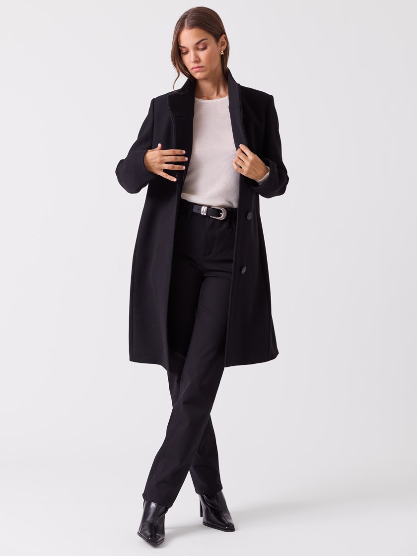 7516341 ID2 7516341_ID2-BLU-A26-Modell-Front_chn=vic_985_Sandra kåpe ID2 7516341.jpg_Front