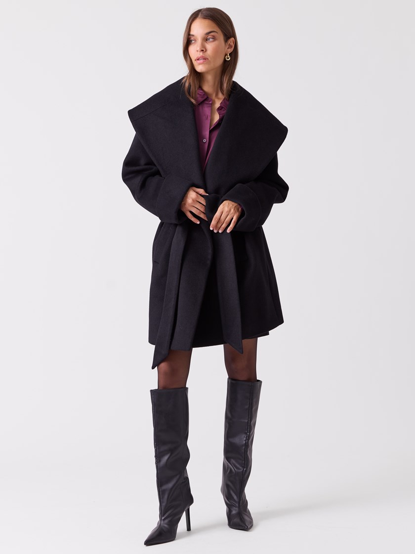 7516350 ID2 7516350_ID2-BLU-A26-Modell-Front_chn=vic_8648.jpg_Front||Front