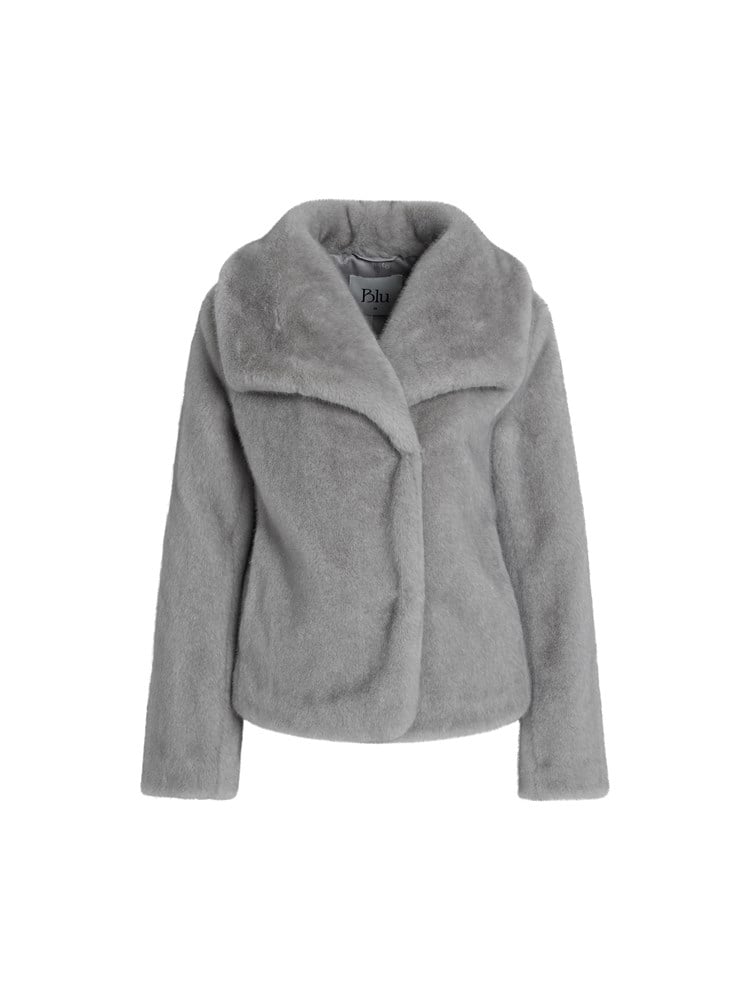 Luca fuskepels 7516360_I4B-BLU-A26-Modell-Front_chn=vic_4442.jpg_Front