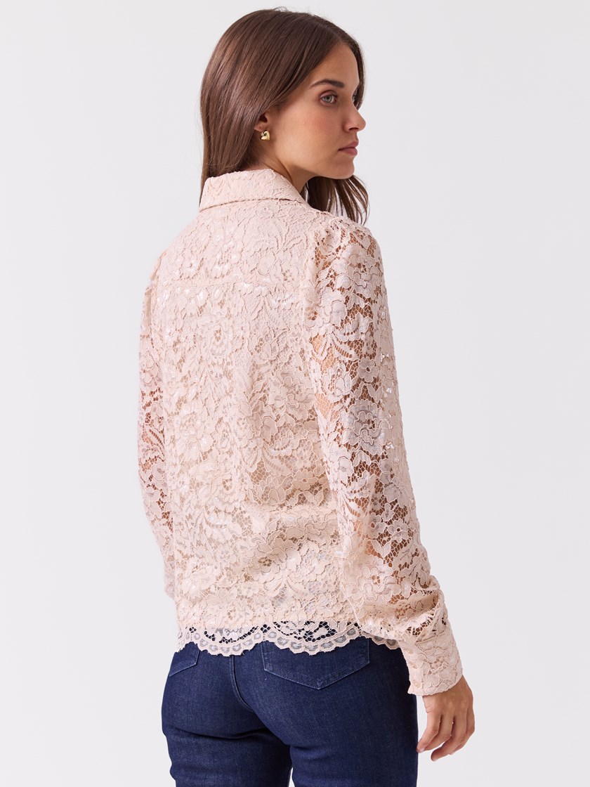 7516711 O79 7516711_O79-BLU-A26-Modell-Front_chn=vic_241_Lacey bluse O79.jpg_Front||Front