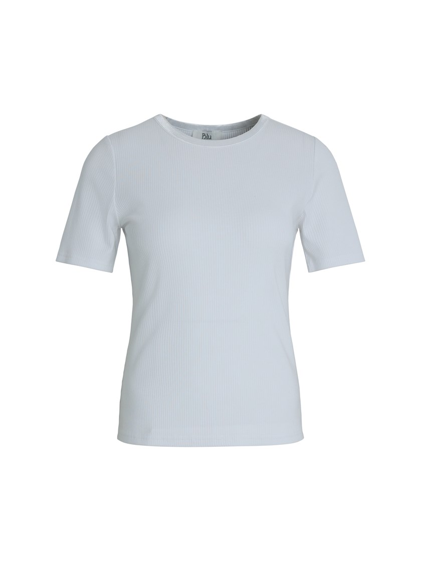 7516987 O68 7516987_O68-BLU-A26-Modell-Front_chn=vic_699.jpg_Front||Front