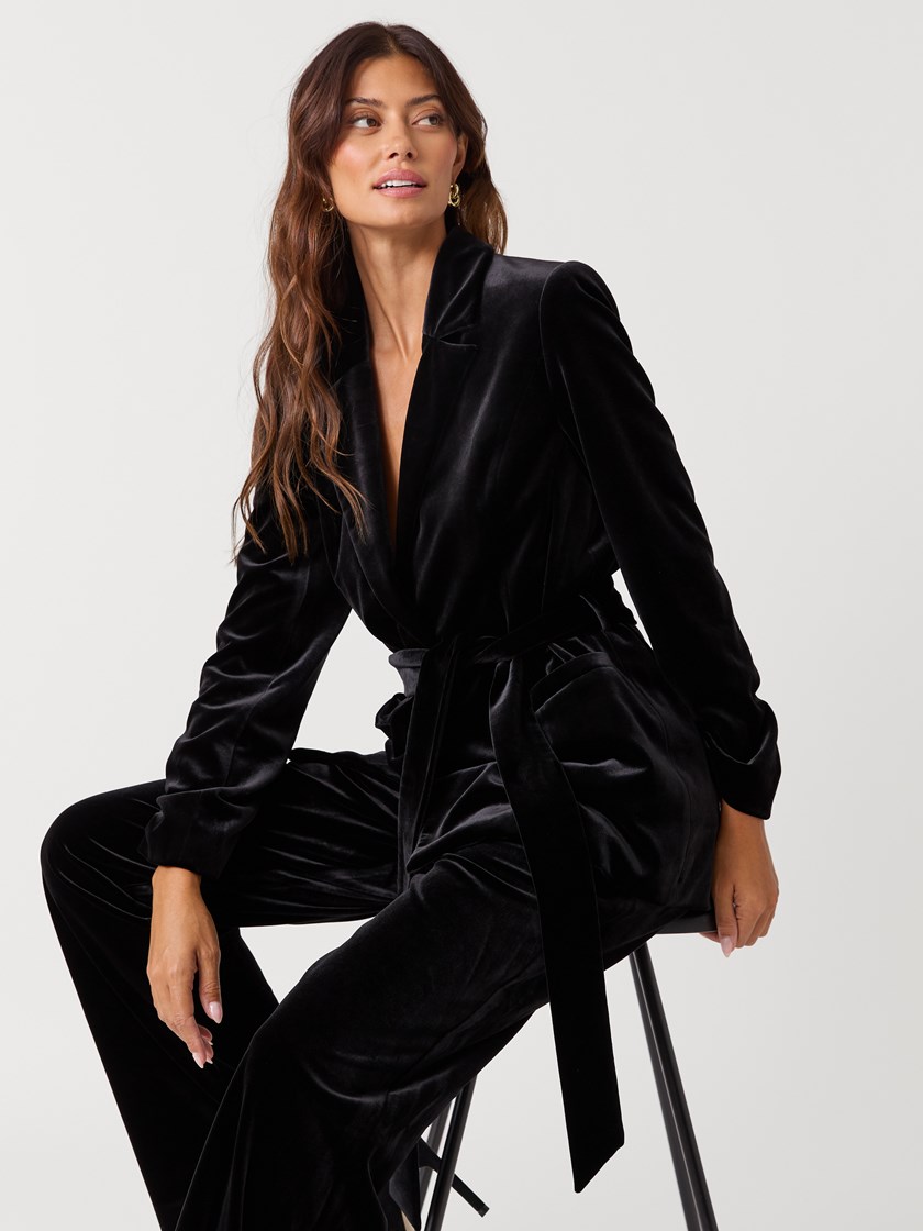 7517099 ID2 7517099_ID2-BLU-W26-Modell-Front_chn=vic_7243_Alex blazer ID2 7517099.jpg_Front