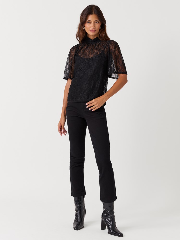 Madison bluse 7517172_ID2-BLU-W26-Modell-Front_chn=vic_5292.jpg_Front||Front