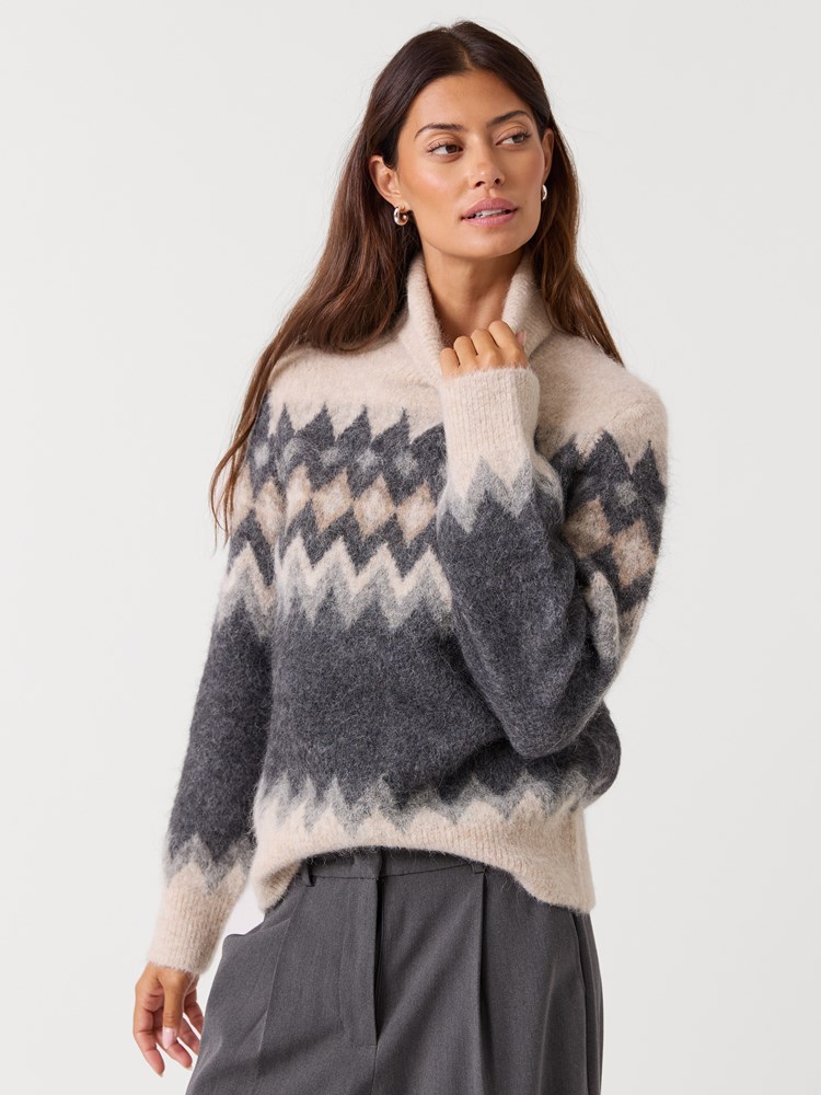 Elza genser 7517179_I7C-MELL-W26-Modell-Front_chn=vic_8092_Elza genser I7C.jpg_Front