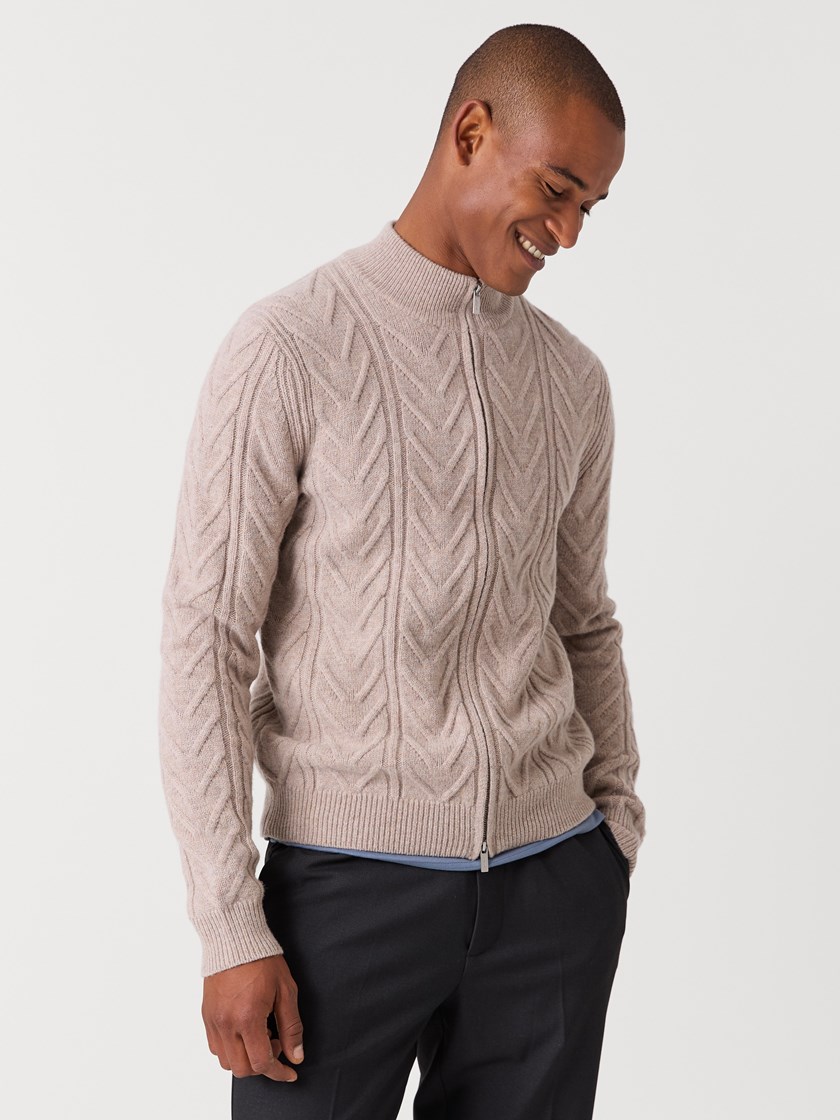 7517181 T35 7517181_T35-VESB-W26-Modell-Front_chn=vic_4530_Soren cardigan T35.jpg_Front||Front