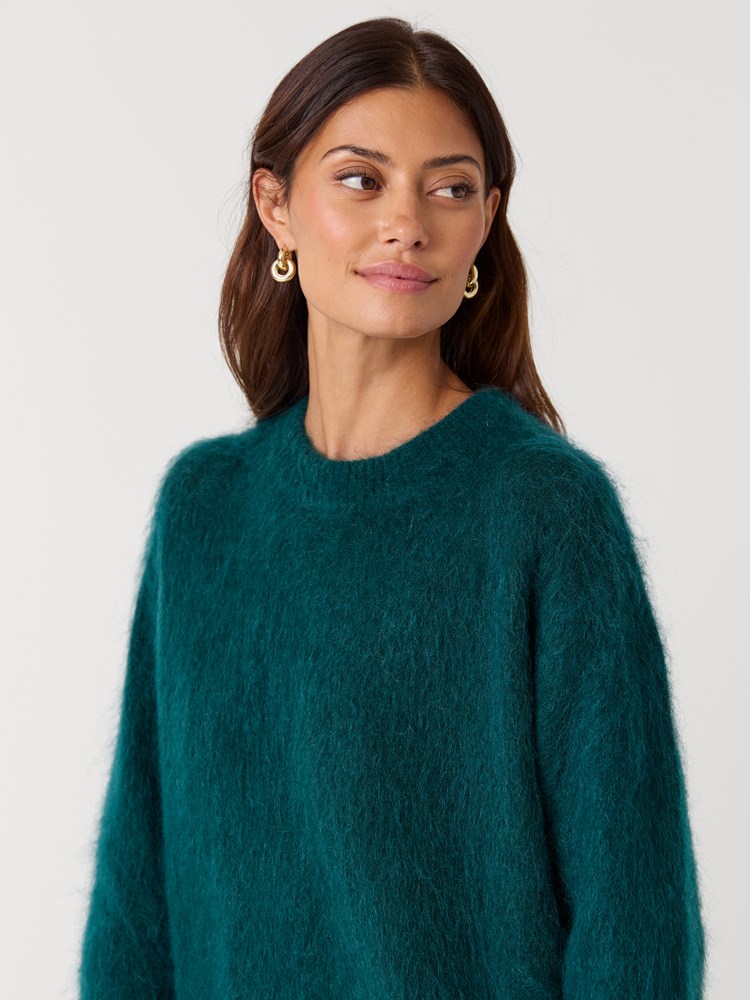 Jolie genser 7517188_GPK-BLU-W26-Modell-Front_chn=vic_3026_Jolie genser GPK.jpg_Front