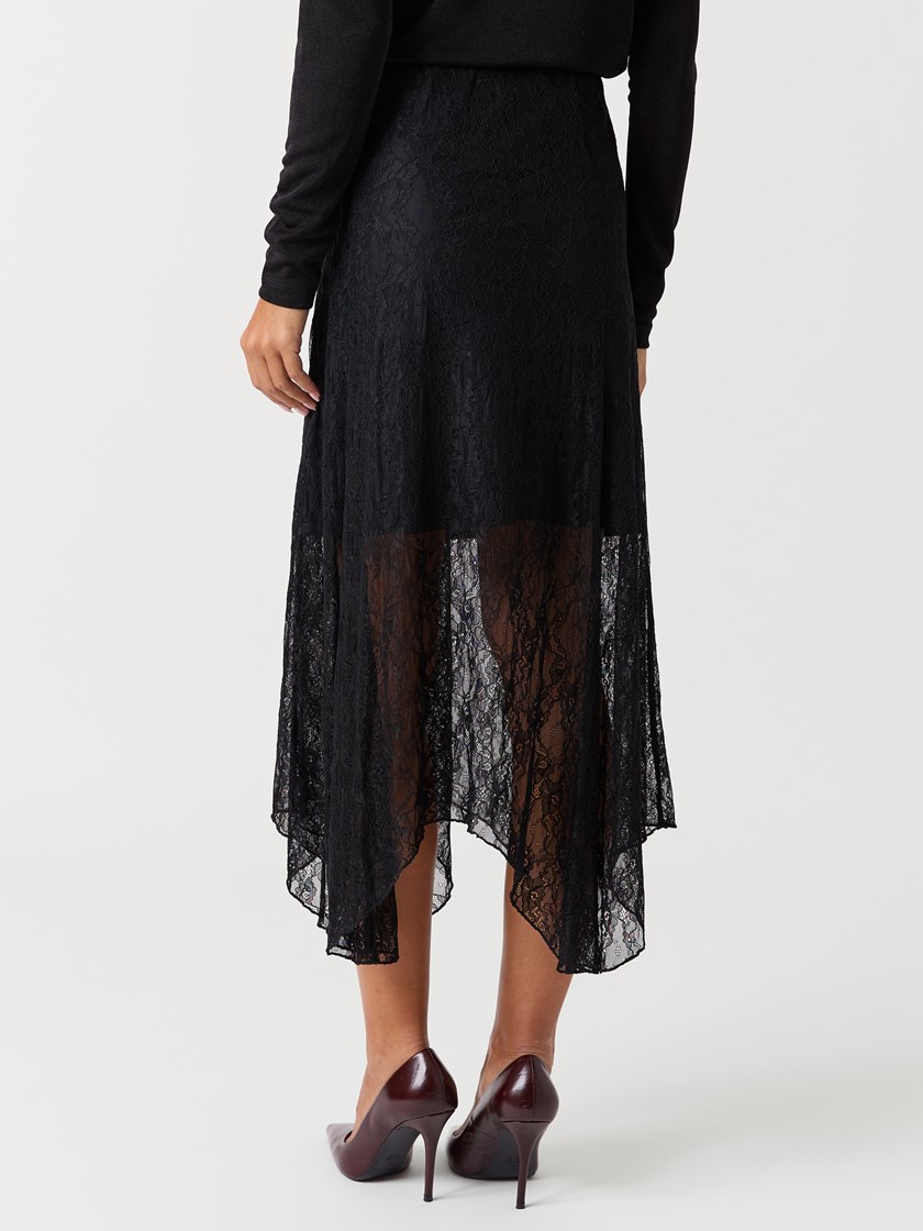 7517230 ID2 7517230_ID2-BLU-W26-Modell-Front_chn=vic_8936_Madison skjørt ID2.jpg_Front