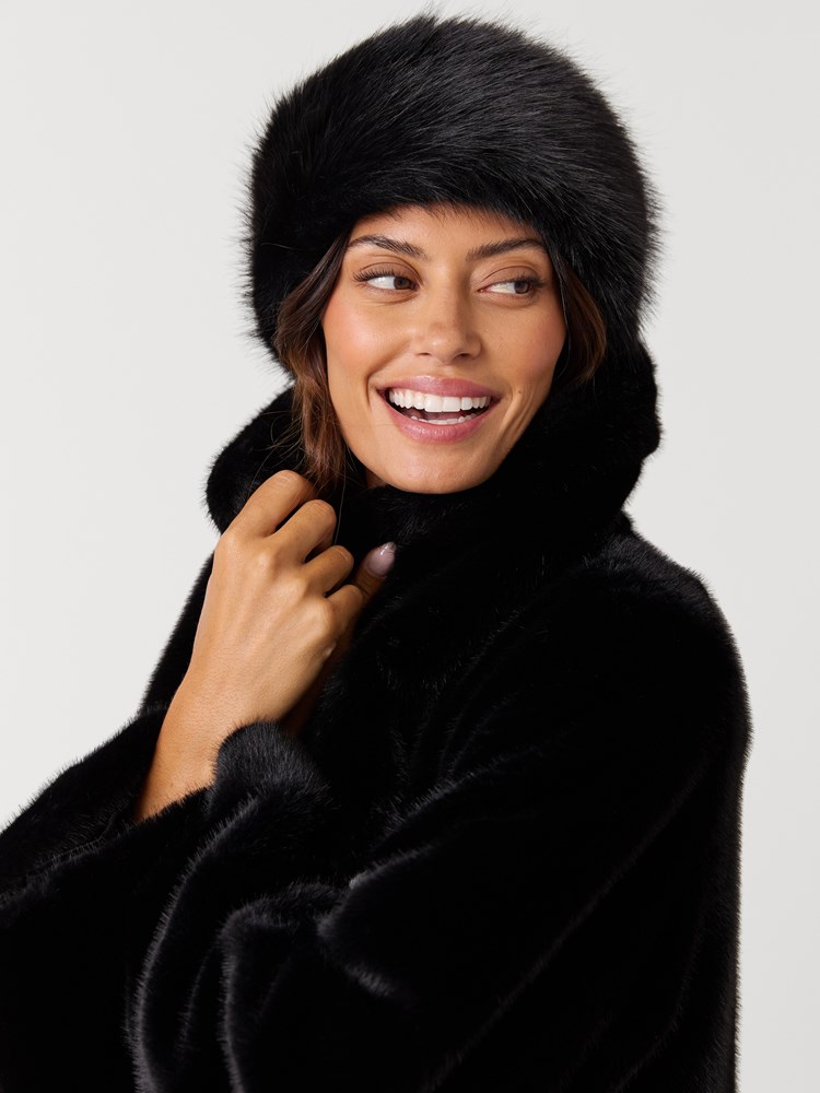 Liz pannebånd 7517490_ID2-BLU-W26-Modell-Front_chn=vic_2087.jpg_Front