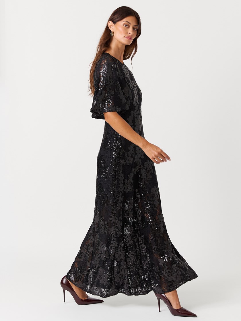 7517717 ID2 7517717_ID2-BLU-W26-Modell-Front_chn=vic_2022_Madison kjole ID2 7517717.jpg_Front||Front