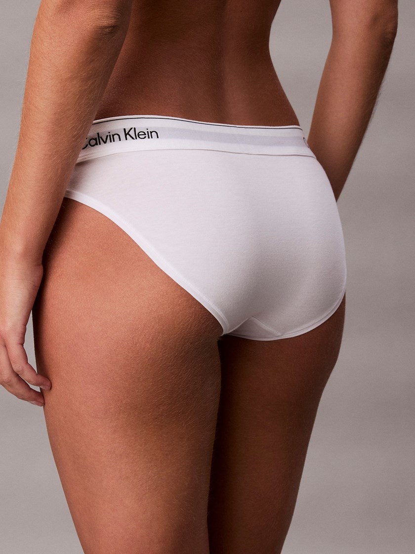 7253418 O68 Calvin-Klein_009999_100_LV00QF8520100_5_Bikini O68_Bikini truse O68.jpg_