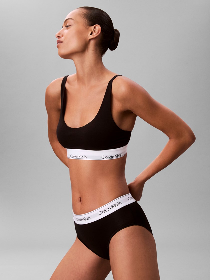 7253419 ID2 Calvin-Klein_009999_UB1_LV00QF8503UB1_5_Lightly Lined Bralette ID2.jpg_