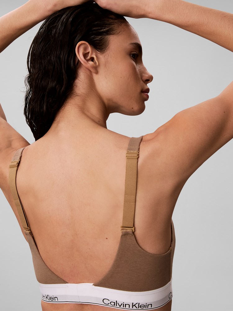 Lift Bralette Calvin-Klein_FA2026_QPS_LV00QF8500QPS_5_Lift Bralette AFD.jpg_