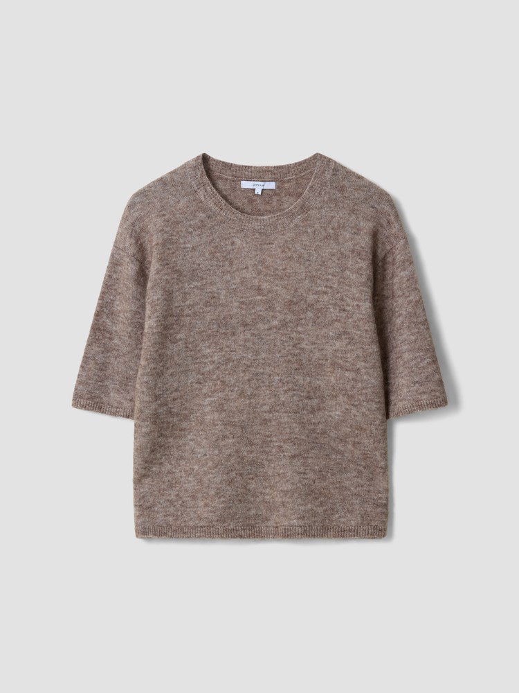 Chloe genser Chloe Genser 2 Iron_AHG_Chloe genser AHG.jpg_