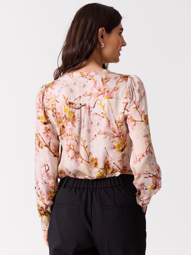 Cream Top cream blouse ricco 21_Cream Top MJQ_Cream Top MJQ 7253707.jpg_