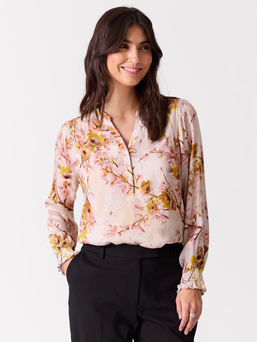 7253707 MJQ cream blouse ricco 9_Cream Top MJQ_Cream Top MJQ 7253707.jpg_