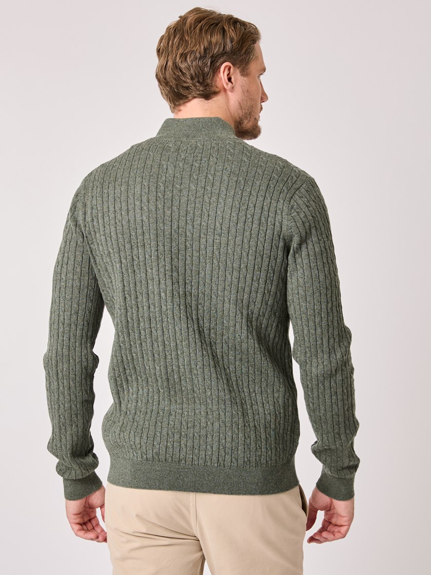 7513209 T09 easton farge T09 26_Easton kabel zip neck T09.jpg_