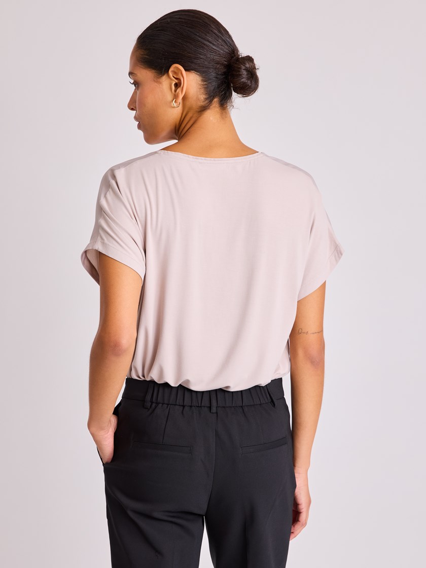 7253530 A9N ivy tee beige riccovero 24_Ivy Tee Shirt A9N.jpg_