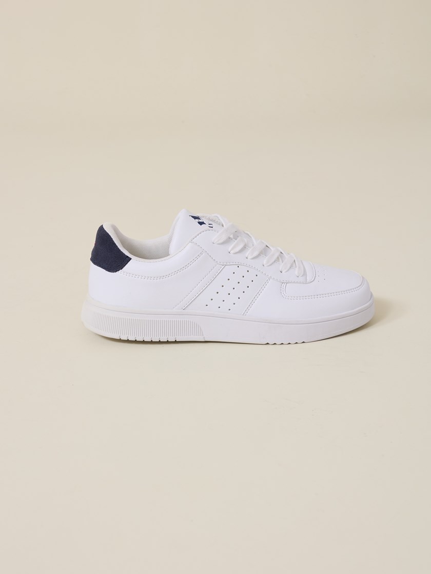7252954 O68 notag 12_O68_Smash Sneakers O68.jpg_
