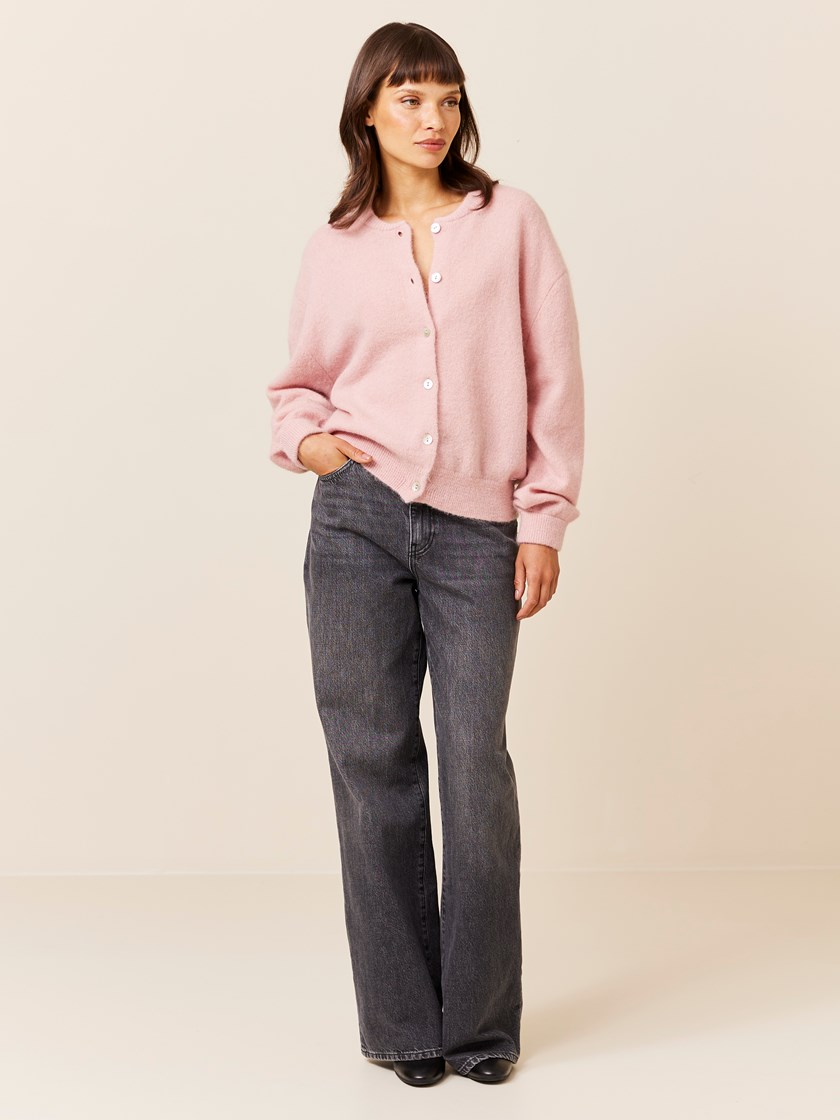 7510163 MGU Rosa cardigan A24 eller W24 7_Adele cardigan MGU_Adele cardigan MGU 7510163.jpg_