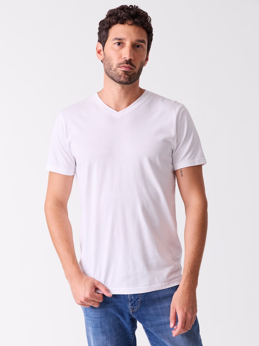 7507600 O68 ryan v hals hvit5 3_O68_Ryan v-hals t-skjorte O68.jpg_
